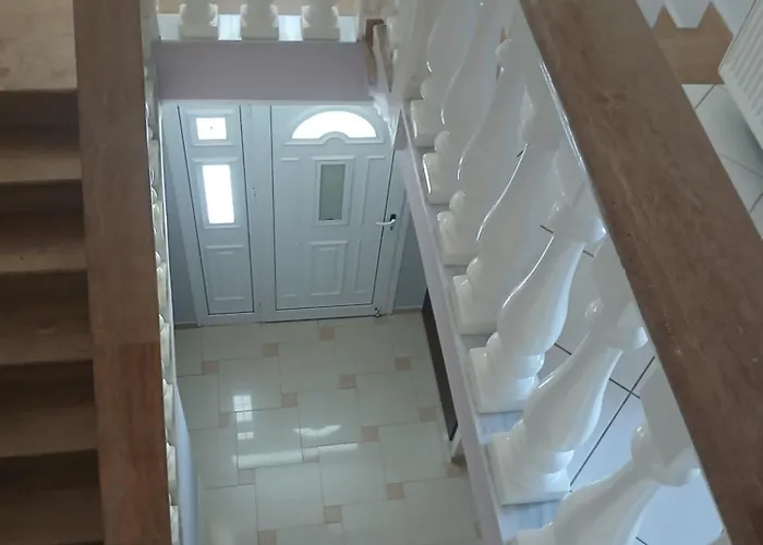 Artemis Portaria (Nea Propontida)